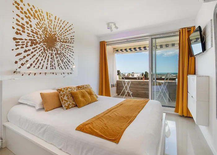 La Dolce Naturiste Port Nature * Agde